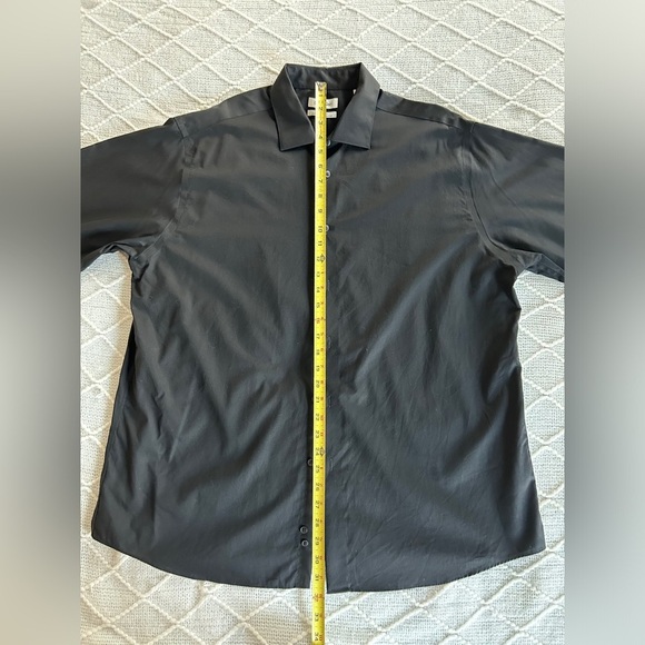 Calvin Klein Men’s Performance Black Button Down Dress shirt. 17 1/2 - Picture 9 of 11